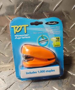 Tot stapler color may vary