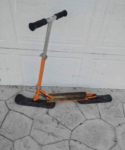Snow scooter