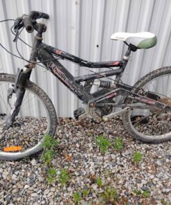 Raleigh mountain bike ...non tested selling as is