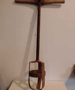 Antique Post hole 3 jaw digger
