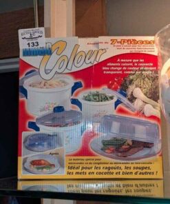 Magic Colour food storage containers