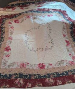 West lake bed spread - full/Queen size