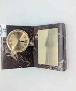 Quartz Desk Clock
