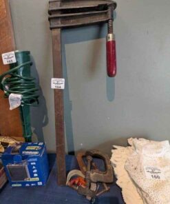 Bar clamp and assorted C clamps