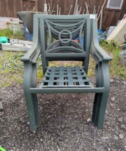 Stackable patio chairs