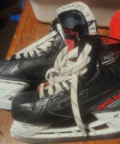 Boys ice skates