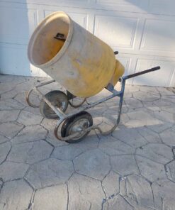 Cement mixer.... working condition