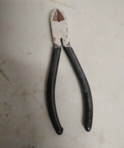 Black handle side cutters