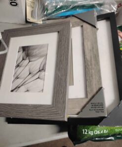 3 picture frames