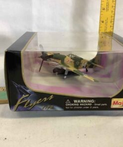 Flyers Model Fighter Plane 1/72 scale