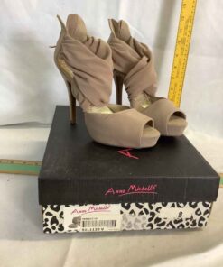 Anne Michelle Beige 4” High Heels