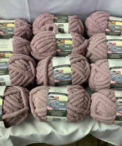 12 rolls Chunky Yarn