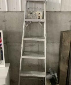 6’ Aluminum Step Ladder