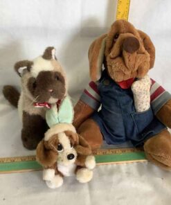 Stuffed Animals and Wrinkles Puppet