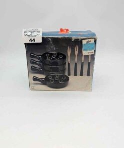 Zellers Escargot dish set