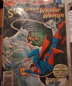 Superman and wonderwoman