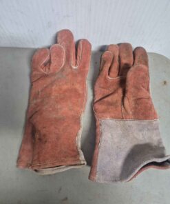 Welding gloves