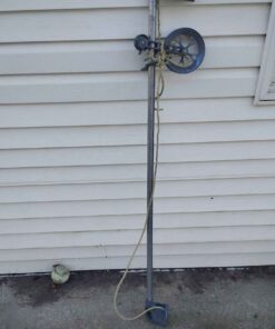 Clothesline pulley with adjustable pole