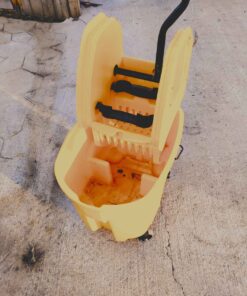 Commercial mop bucket... Rubbermaid