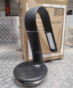 Wireless desk light.... does not appear to have been used