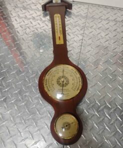 Wood barometer