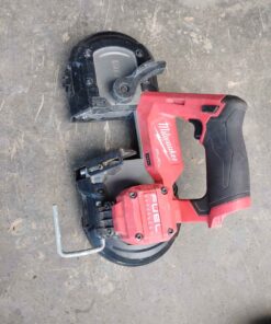 Milwaukee M12 cordless handheld bandsaw requires a blade