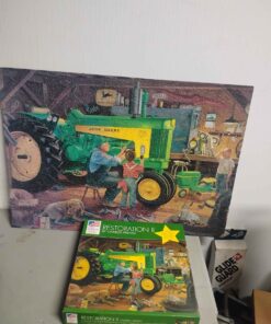 John Deere jigsaw puzzle with box complete