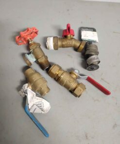 Brass ball valves and taps