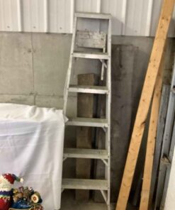 Step Ladder