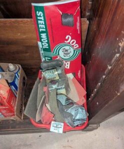Steel wool, scratch pads, caddies