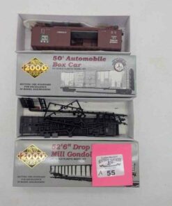 HO Scale plastic model kits: Automobile box car and Drop mill Gondola