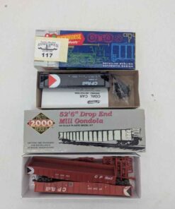 Roundhouse products and Proto 2000 series model railway cars