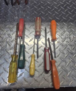 8 assorted screwdrivers
