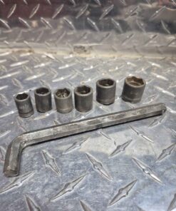 Pocket socket set....6 sizes of sockets on a Allen key for leverage