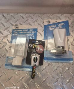 Qty 2 night lights and lighted key light