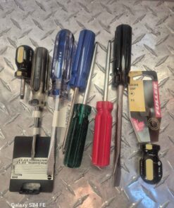 8 NEW screwdrivers