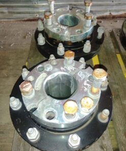 Locking front hub for Case IH 125 maxx