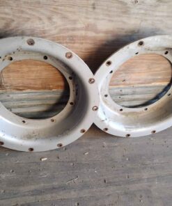 Set of GKN wheels 25553 front wheel centre inserts