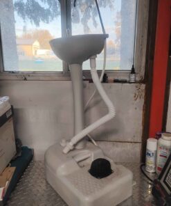 Portable wash station