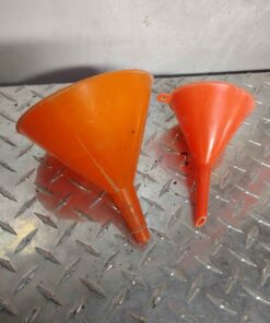 Qty 2 funnels