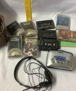 RCA am/fm cassette player with cassettes