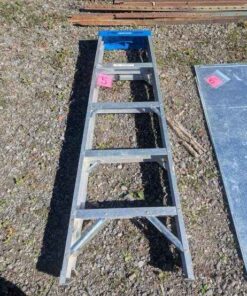 4 step aluminum A-frame ladder