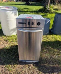 Kitchen aid Trash compactor