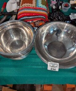 Stainless mixing bowls
