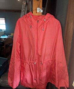 Light weight wind breaker jacket