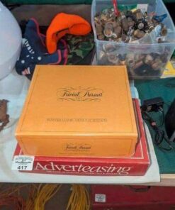 Adverteesing & Trivial Pursuit board games