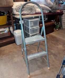 Step ladder