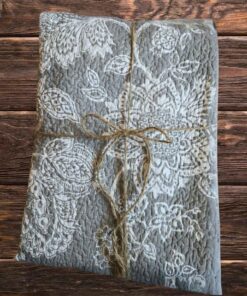 THROW QUILT
